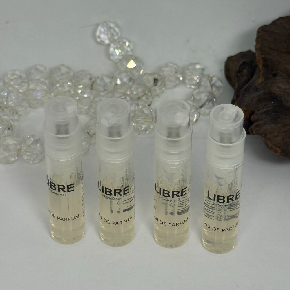 4x YSL Yves Saint Laurent Libre EDP Spray for Women - .04 fl oz Vial in Card - Picture 5 of 7